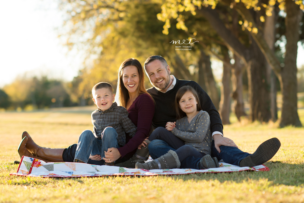 Family Photographer in Norman, OK (Mary Thomas Photography)